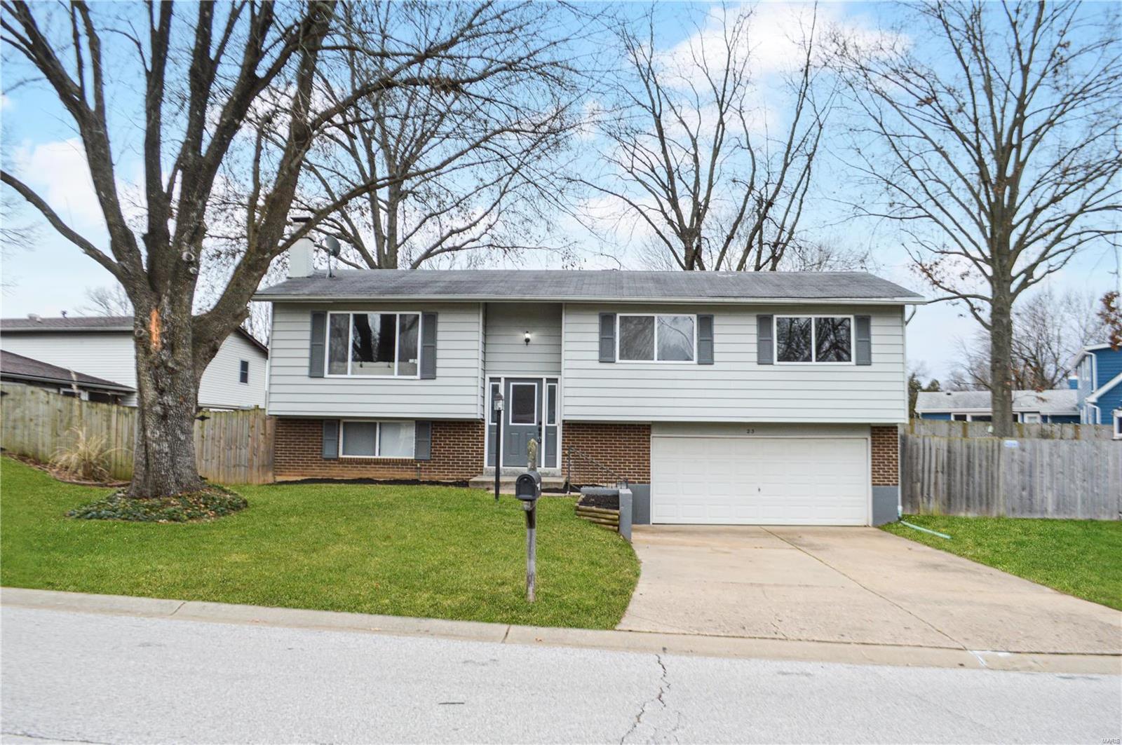 23 Roland Lane St. Peters, MO 63376 - Photo 1 of 34 Gallery Image 1