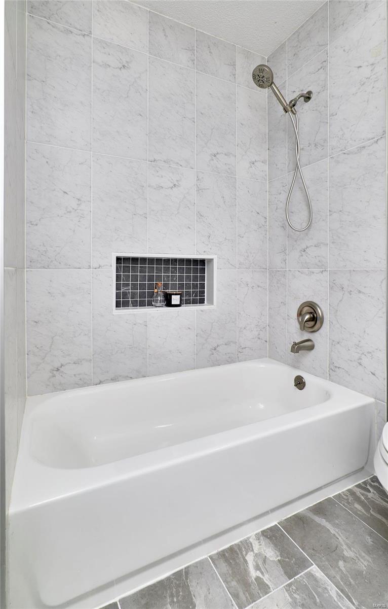 23 Roland Lane St. Peters, MO 63376 - Photo 24 of 34 Gallery Image 24