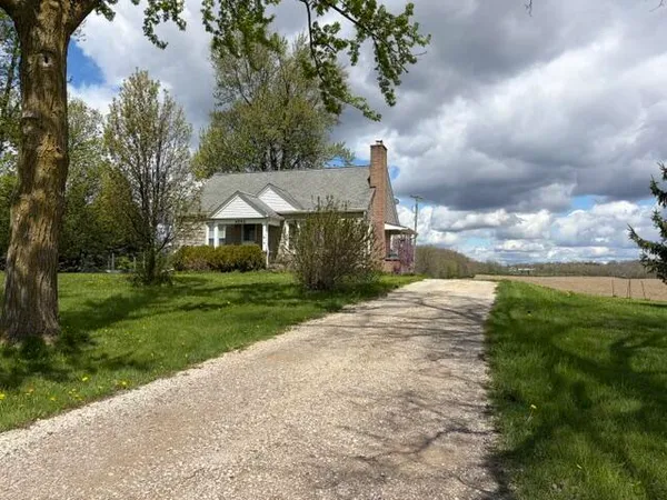 $2,400 | 4592 West Ellsworth Road, Ann Arbor, MI 48103