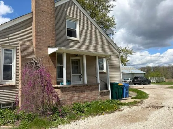 $2,400 | 4592 West Ellsworth Road, Ann Arbor, MI 48103