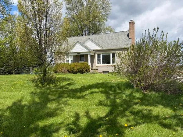 $2,400 | 4592 West Ellsworth Road, Ann Arbor, MI 48103