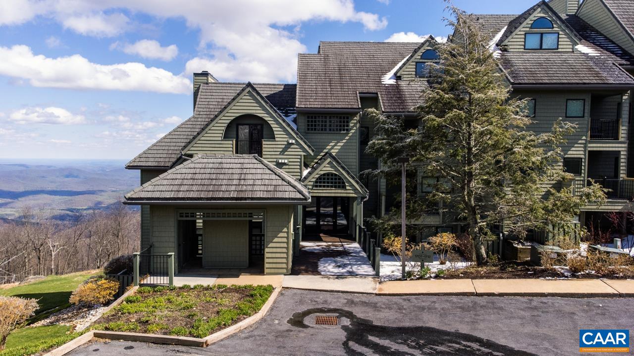 1707 High Ridge Wintergreen, VA 22967 - Photo 5 of 50 a front view of a house with garden