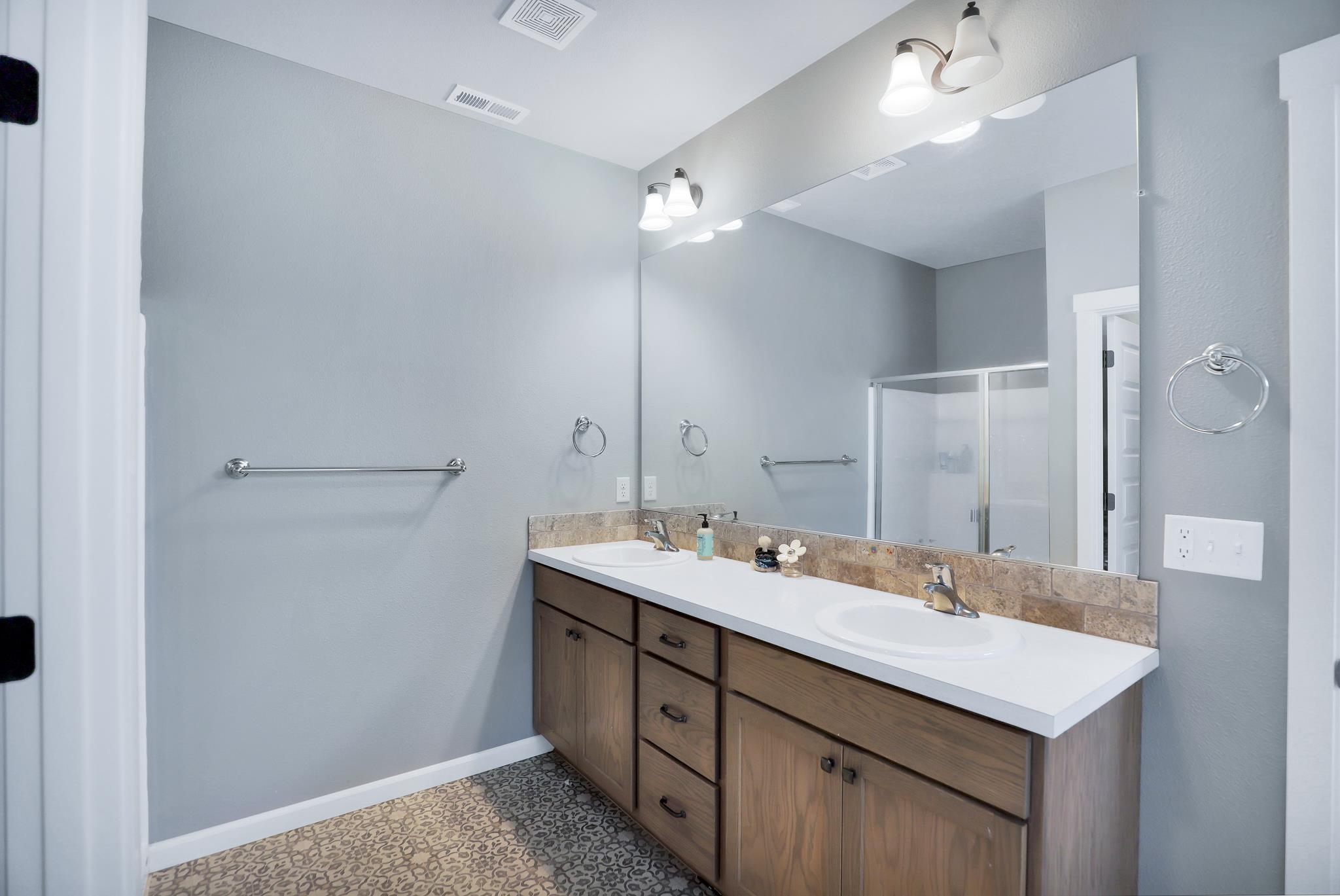 7104 Harlow Road Cheney, WA 99004 - Photo 20 of 36 Gallery Image 20