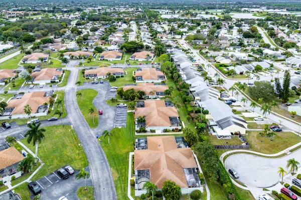 $349,000 | 114 Bent Arrow Drive, Unit C, Jupiter, FL 33458