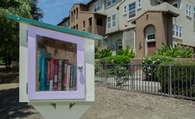 a view of a building and a street view