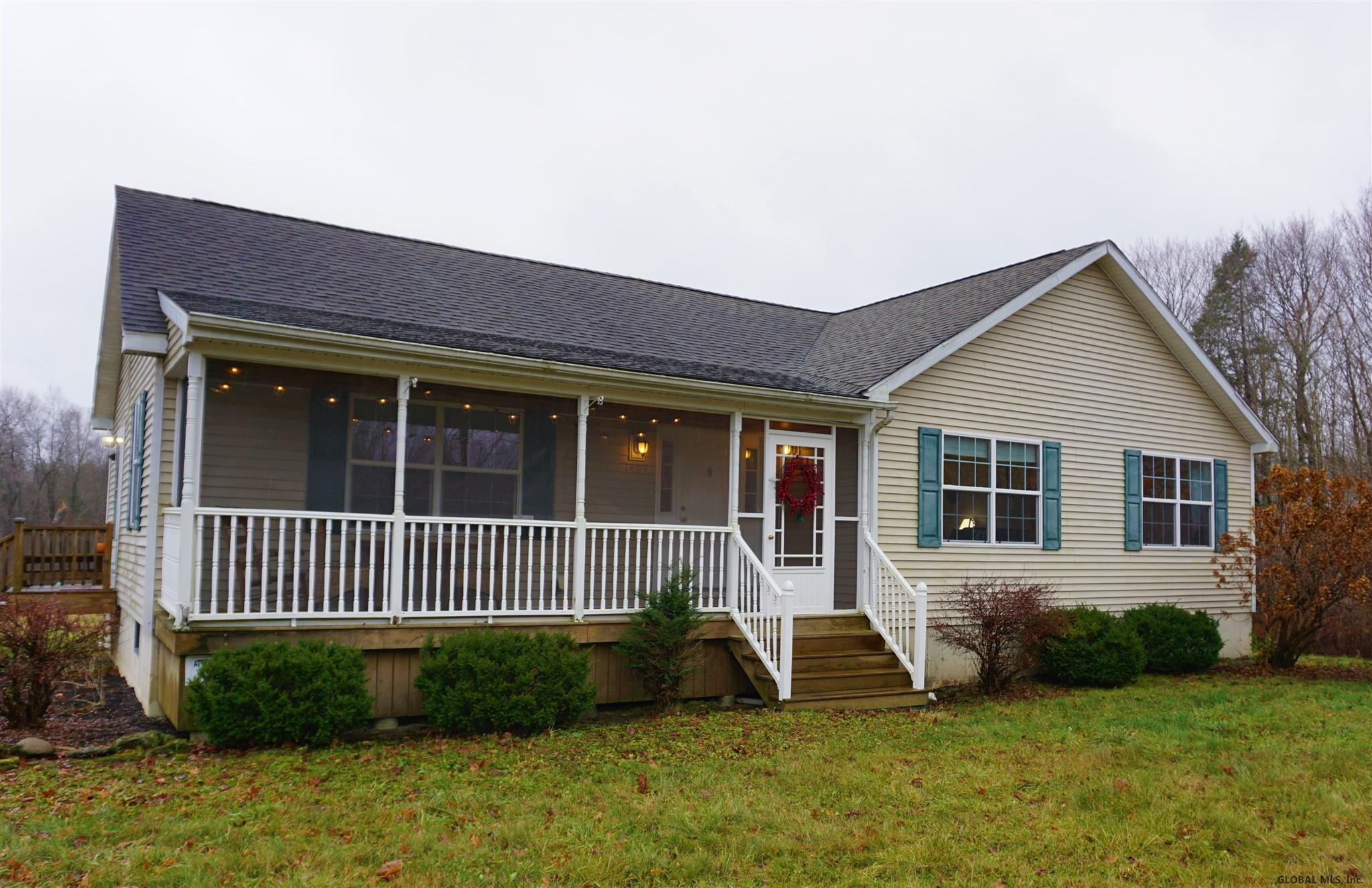1809 Potter Road Amsterdam, NY 12010 - Photo 1 of 22 Photo 1