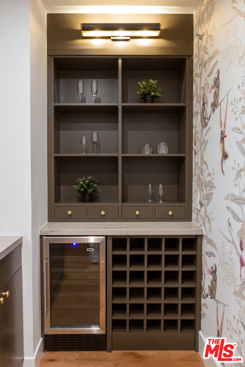 4132 Punta Alta Drive Los Angeles, CA 90008 - Photo 38 of 43 a view of water heater