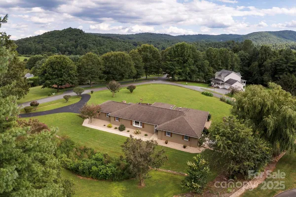 $690,000 | 56 Beaumont Drive, Hendersonville, NC 28739