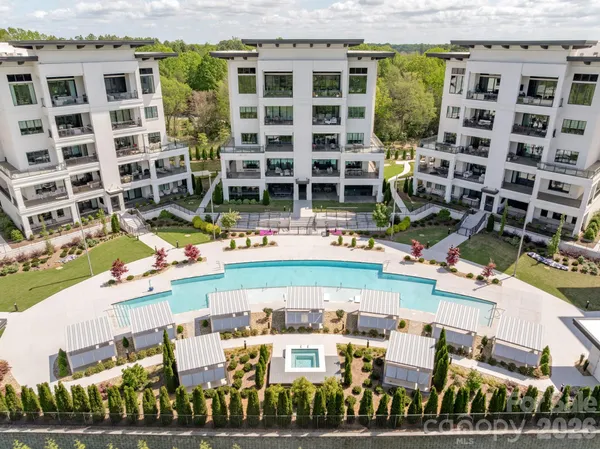$1,800,000 | 19329 Watermark Drive, Unit 342, Cornelius, NC 28031