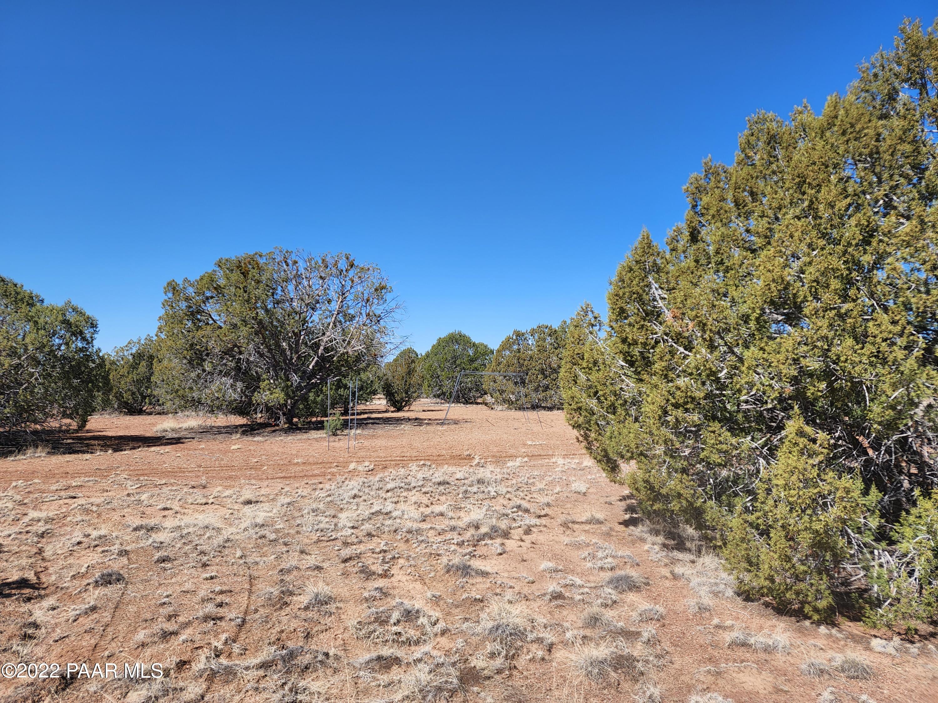 37306 West Howling Coyote Road Seligman, AZ 86337 - Photo 12 of 20 20220402_103230