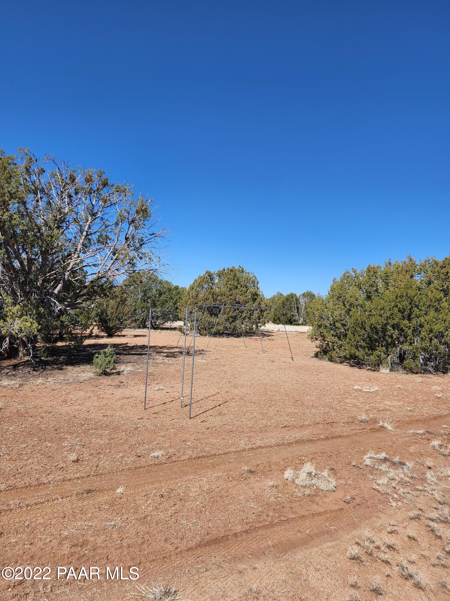 37306 West Howling Coyote Road Seligman, AZ 86337 - Photo 15 of 20 20220402_103301