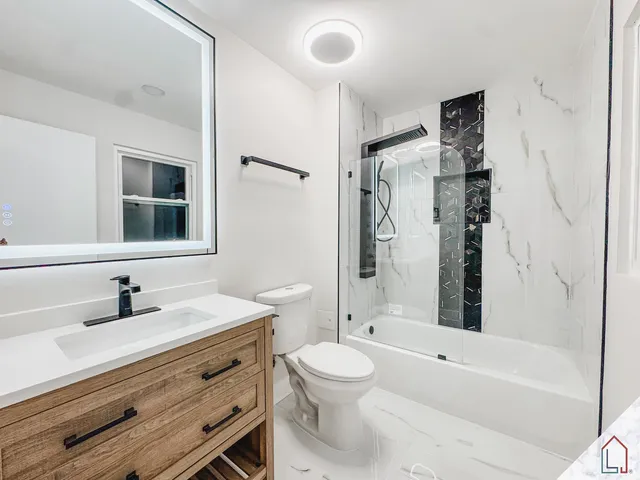 $374,900 | 864 Berkshire Place, Crete, IL 60417