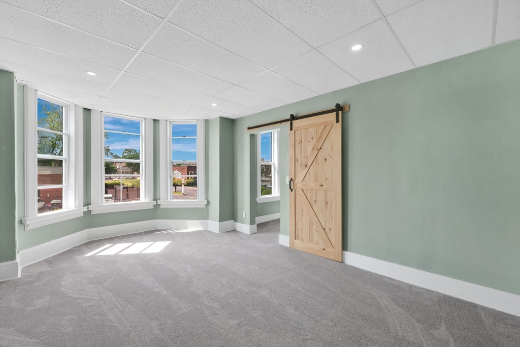 284 Maple Street Holyoke, MA 01040 - Photo 2 of 42