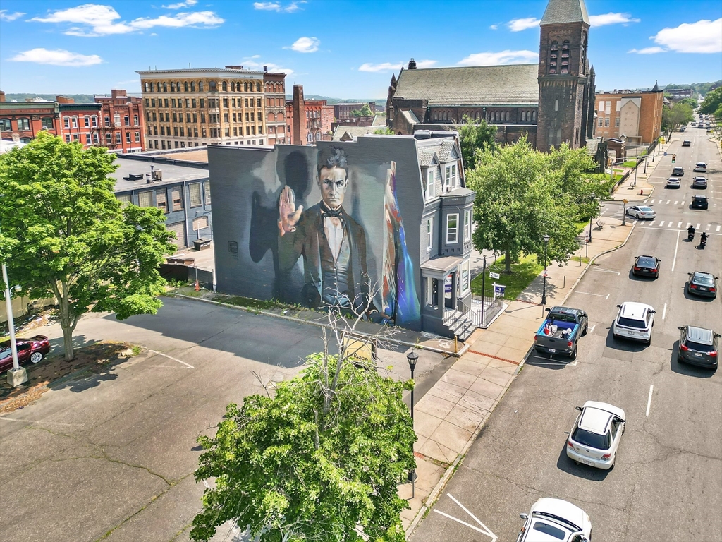 284 Maple Street Holyoke, MA 01040 - Photo 41 of 42