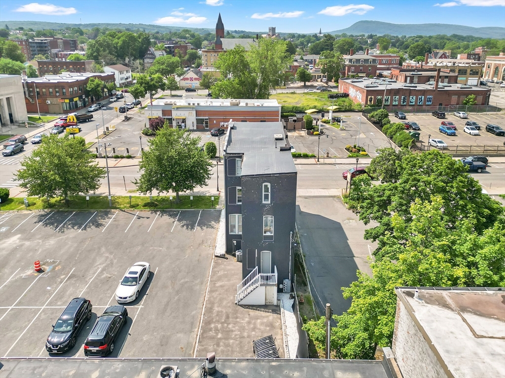 284 Maple Street Holyoke, MA 01040 - Photo 42 of 42