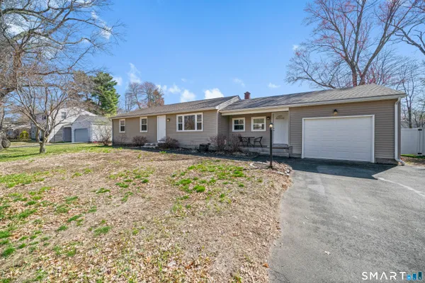 $324,900 | 89 Steele Road, Enfield, CT 06082