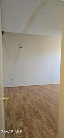 $374,999 | 37633 29th Street East, Palmdale, CA 93550