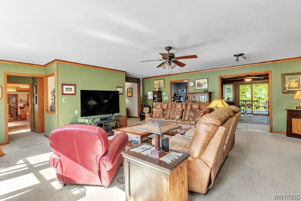 8064 State Road Colden, NY 14033 - Photo 5 of 50 Living room