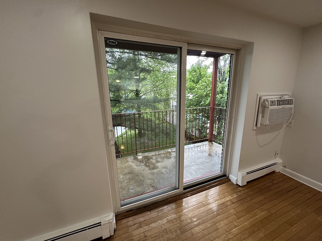32 Annese Road, Unit 7 Chelsea, MA 02150 - Photo 5 of 14