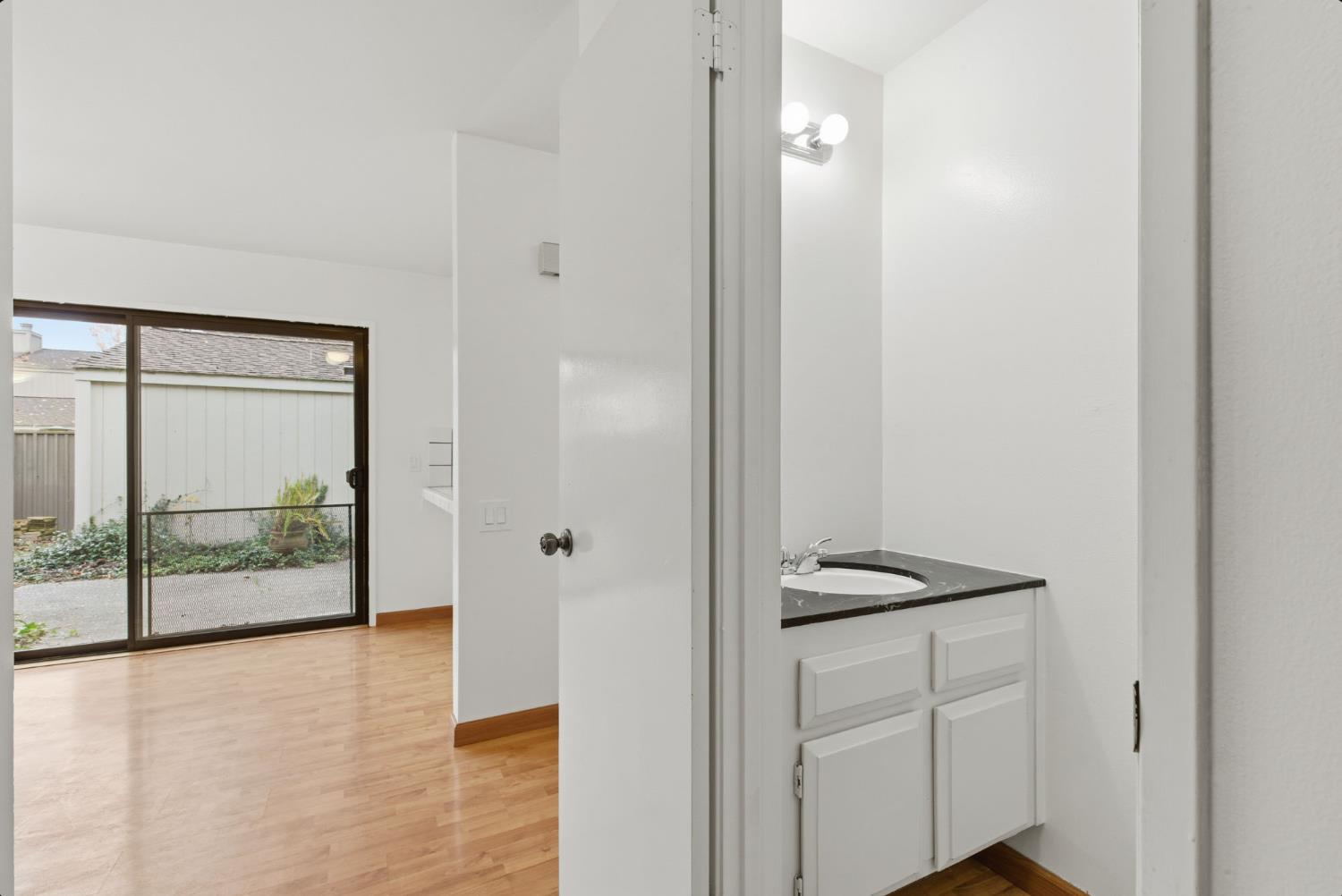 524 Hartnell Place Sacramento, CA 95825 - Photo 7 of 25 a view of utility room