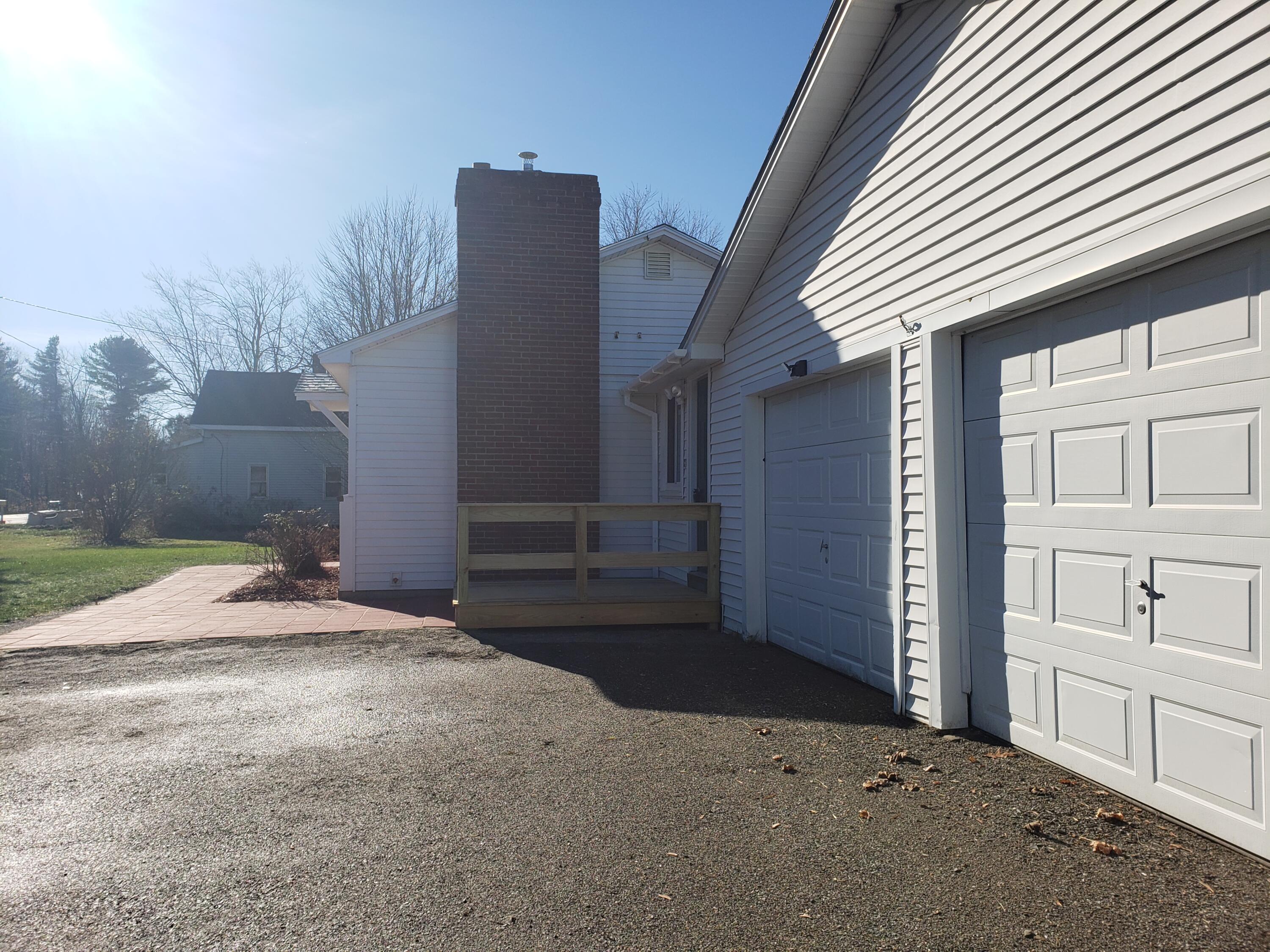 165 Windsor Road South China, ME 04358 - Photo 4 of 30 004