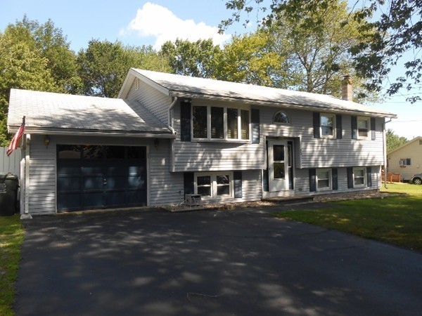 52 Michael Road Dracut, MA 01826 - Photo 1 of 21 Gallery Image 1