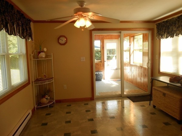 52 Michael Road Dracut, MA 01826 - Photo 7 of 21 Gallery Image 7