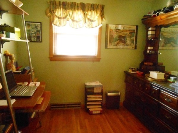 52 Michael Road Dracut, MA 01826 - Photo 10 of 21 Gallery Image 10