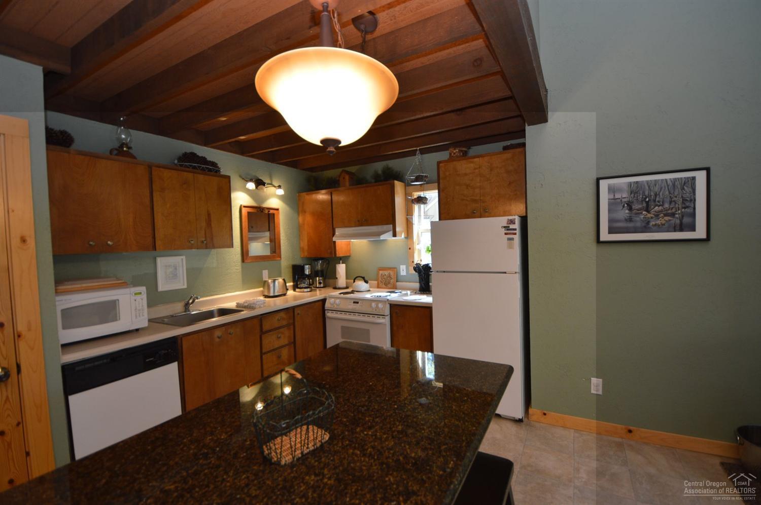 13575 Nine Bark Black Butte Ranch, OR 97759 - Photo 13 of 22 Additional Photo
