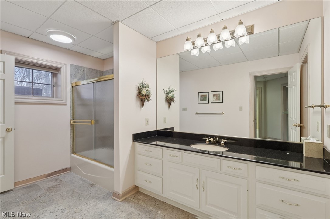 2850 Roundhill Road Akron, OH 44333 - Photo 37 of 47