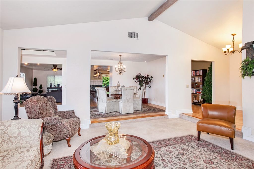 1138 Big Oak Ranch Road Fallbrook, CA 92028 - Photo 5 of 25
