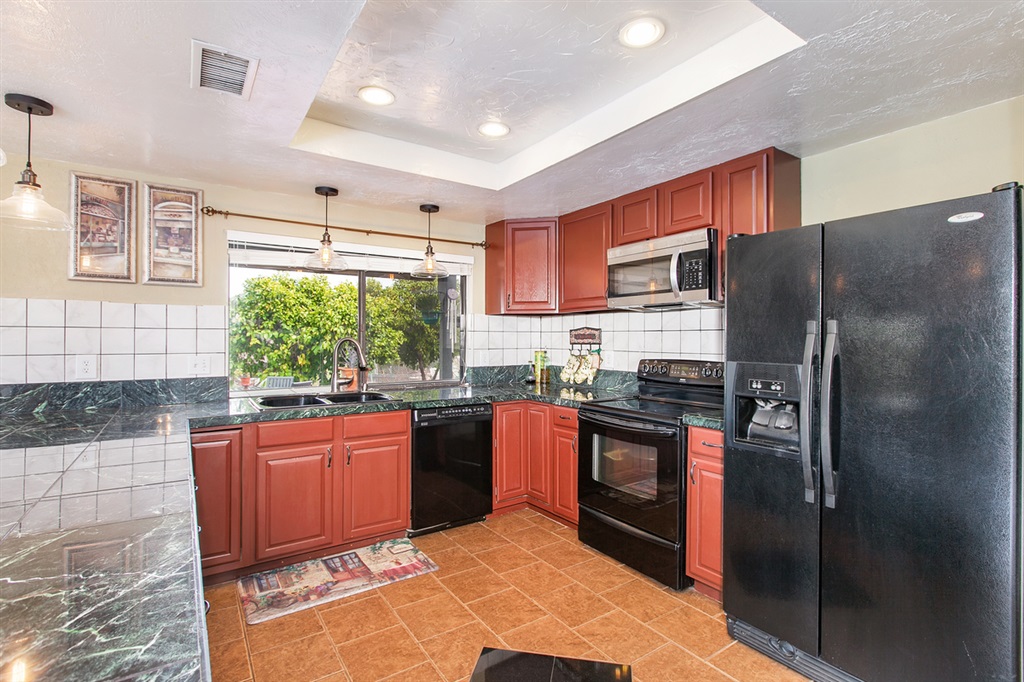 1138 Big Oak Ranch Road Fallbrook, CA 92028 - Photo 9 of 25