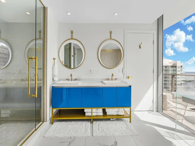 $4,450,000 | 2678 Tigertail Avenue, Unit 1806, Miami, FL 33133