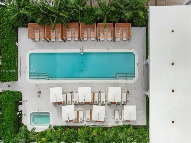 $4,450,000 | 2678 Tigertail Avenue, Unit 1806, Miami, FL 33133