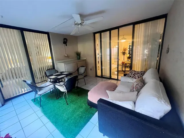 a bathroom with a tub