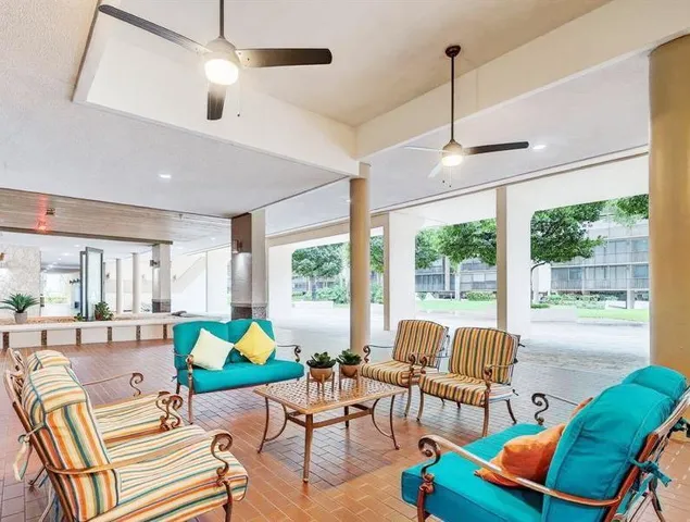 $229,999 | 2802 North 46th Avenue, Unit 321B, Hollywood, FL 33021