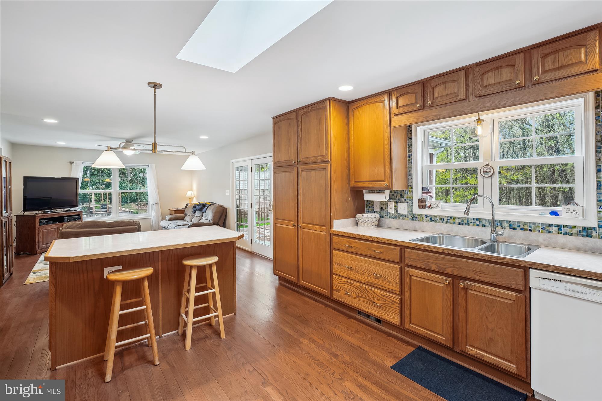 6957 Conservation Drive Springfield, VA 22153 - Photo 18 of 64 Skylights, recessed lighting and fantastic views!
