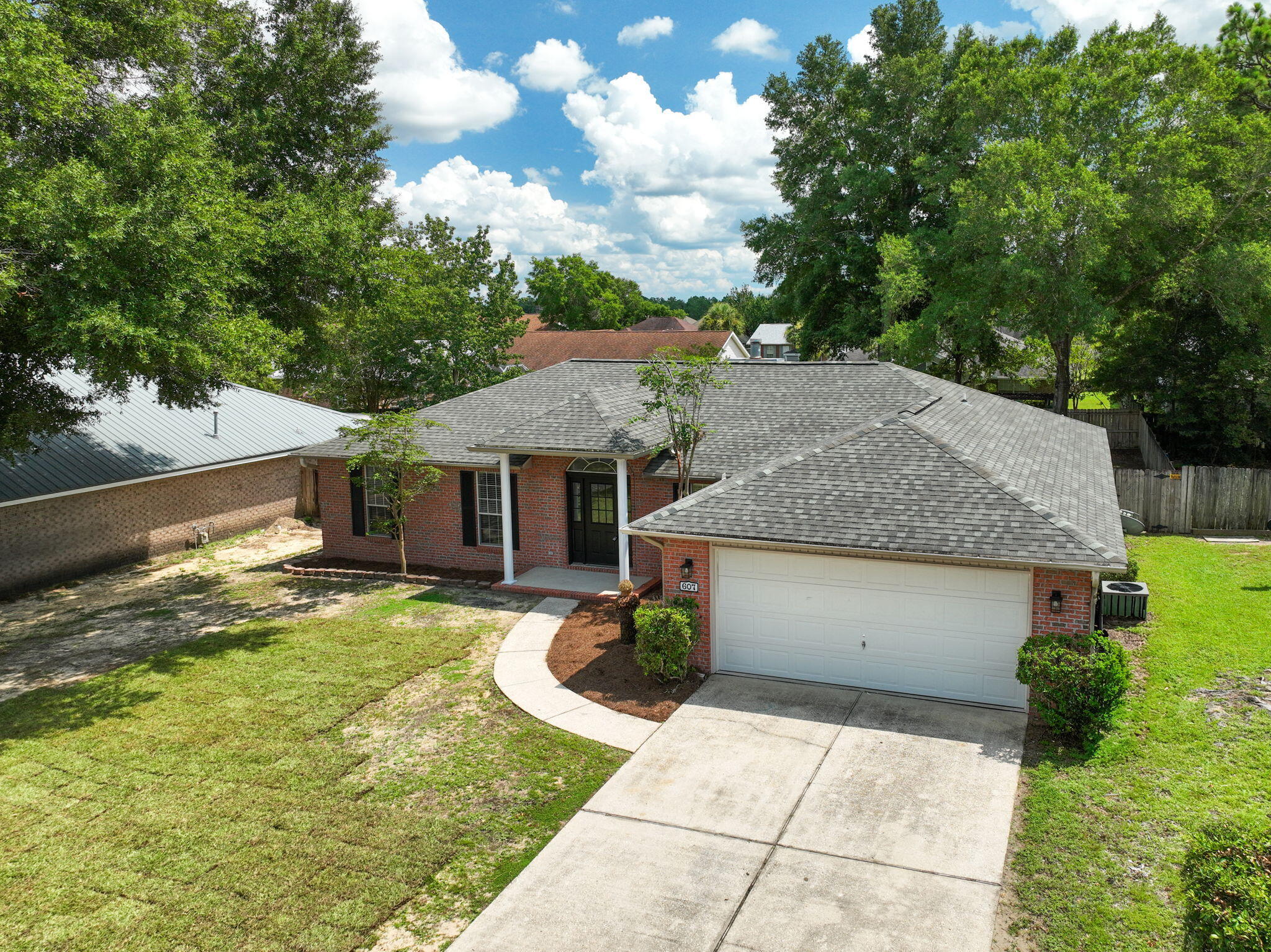 607 Affirmed Court Crestview, FL 32539 - Photo 32 of 39 607 Affirmed Court