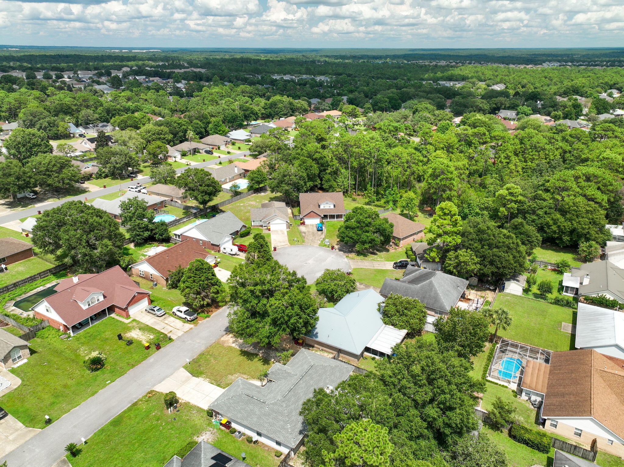 607 Affirmed Court Crestview, FL 32539 - Photo 37 of 39 607 Affirmed Court