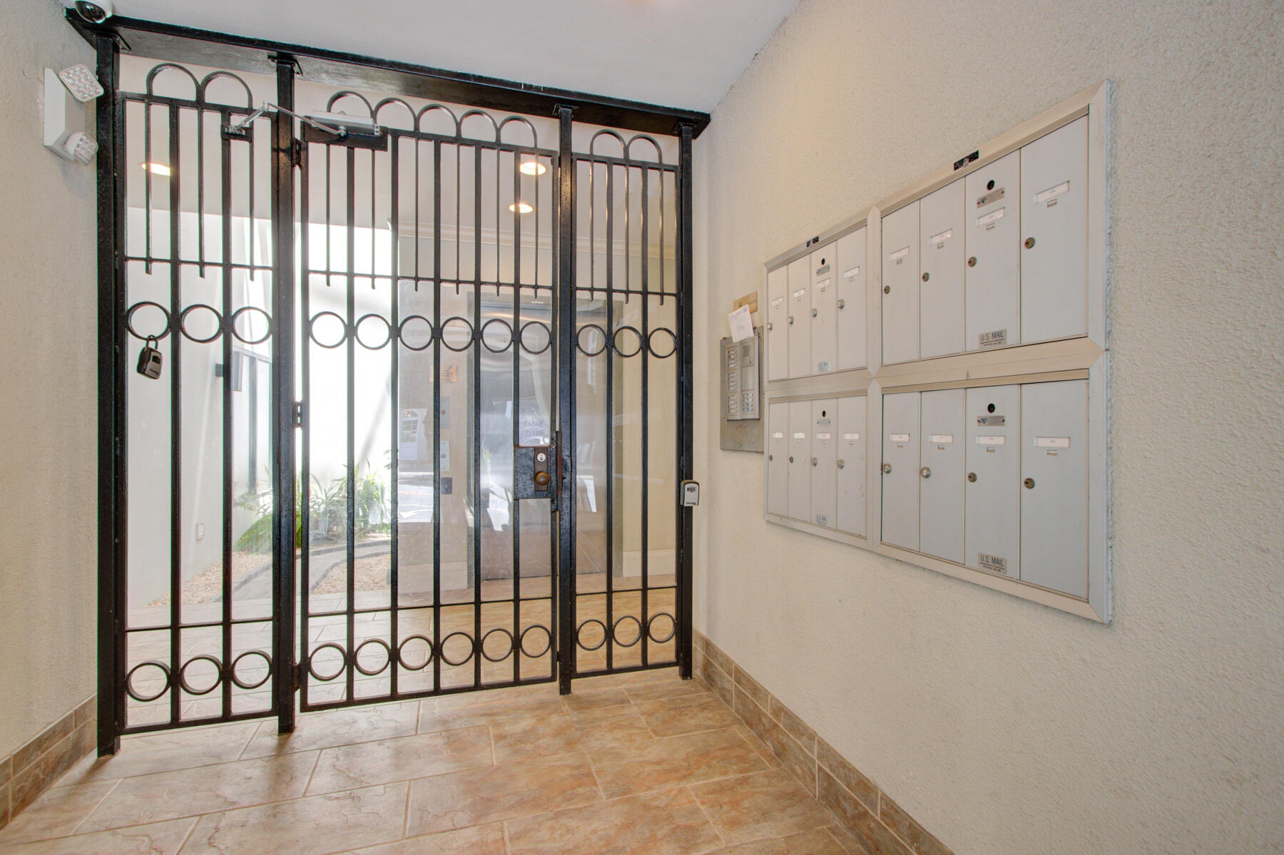 32 Vendue Range, Unit 203 Charleston, SC 29401 - Photo 5 of 55 32 Vendue Range unit 203, Charleston SC