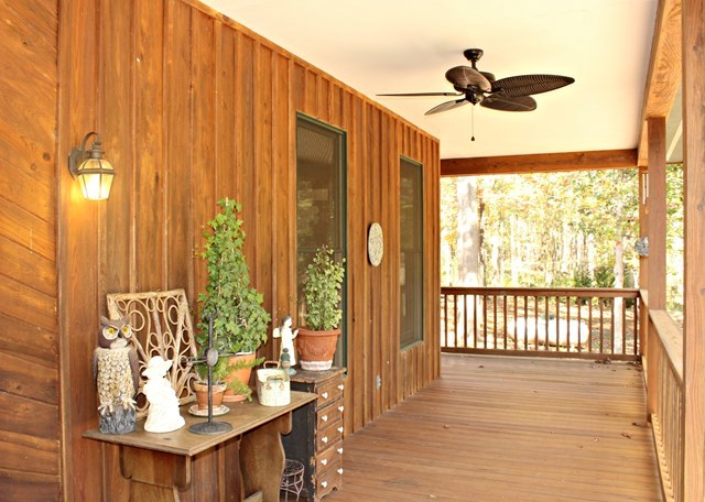 683 Sanders Road Macon, GA 31210 - Photo 12 of 19 a view of a living room and hardwood floor
