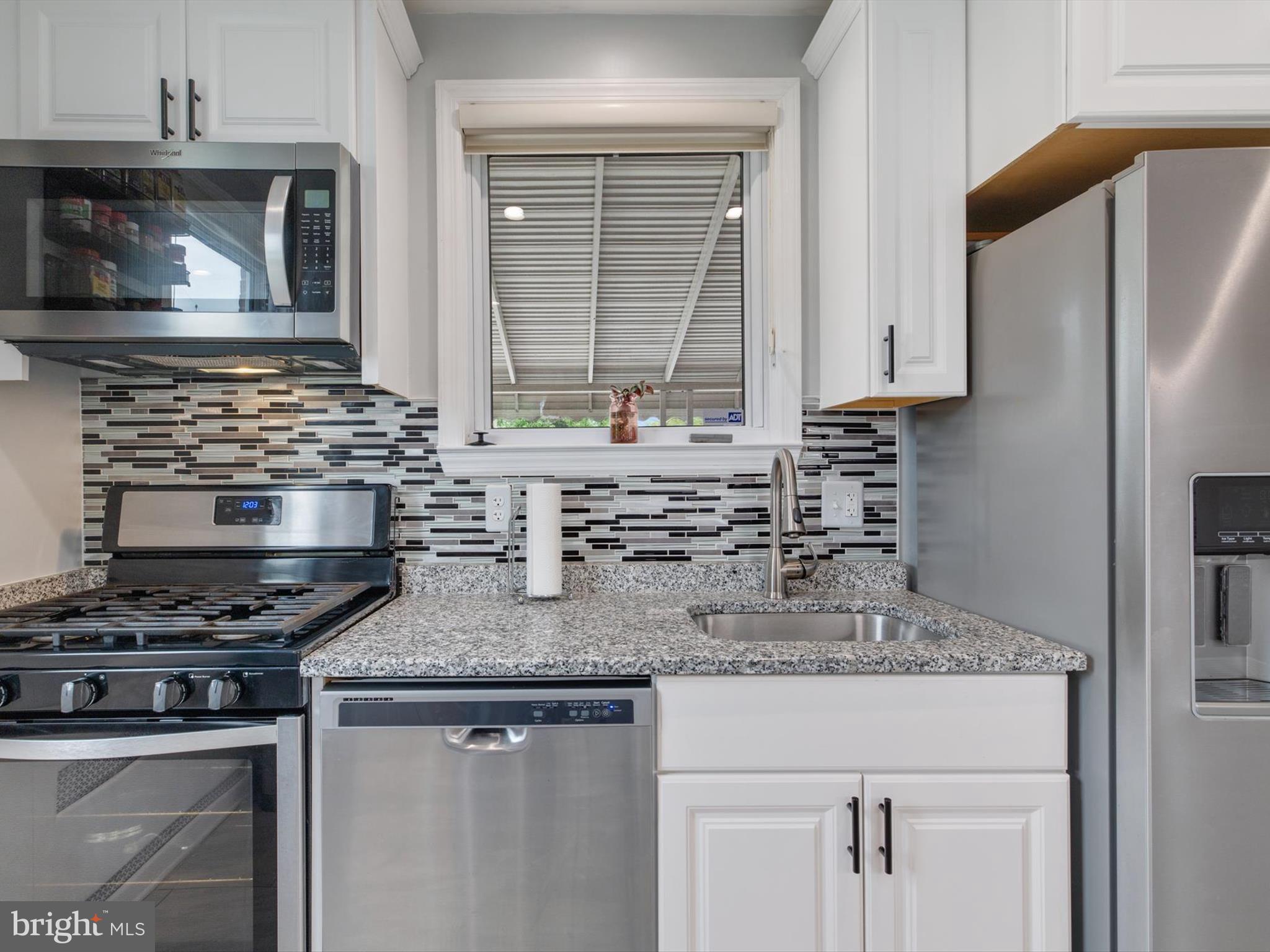 55 Broadship Road Dundalk, MD 21222 - Photo 11 of 32