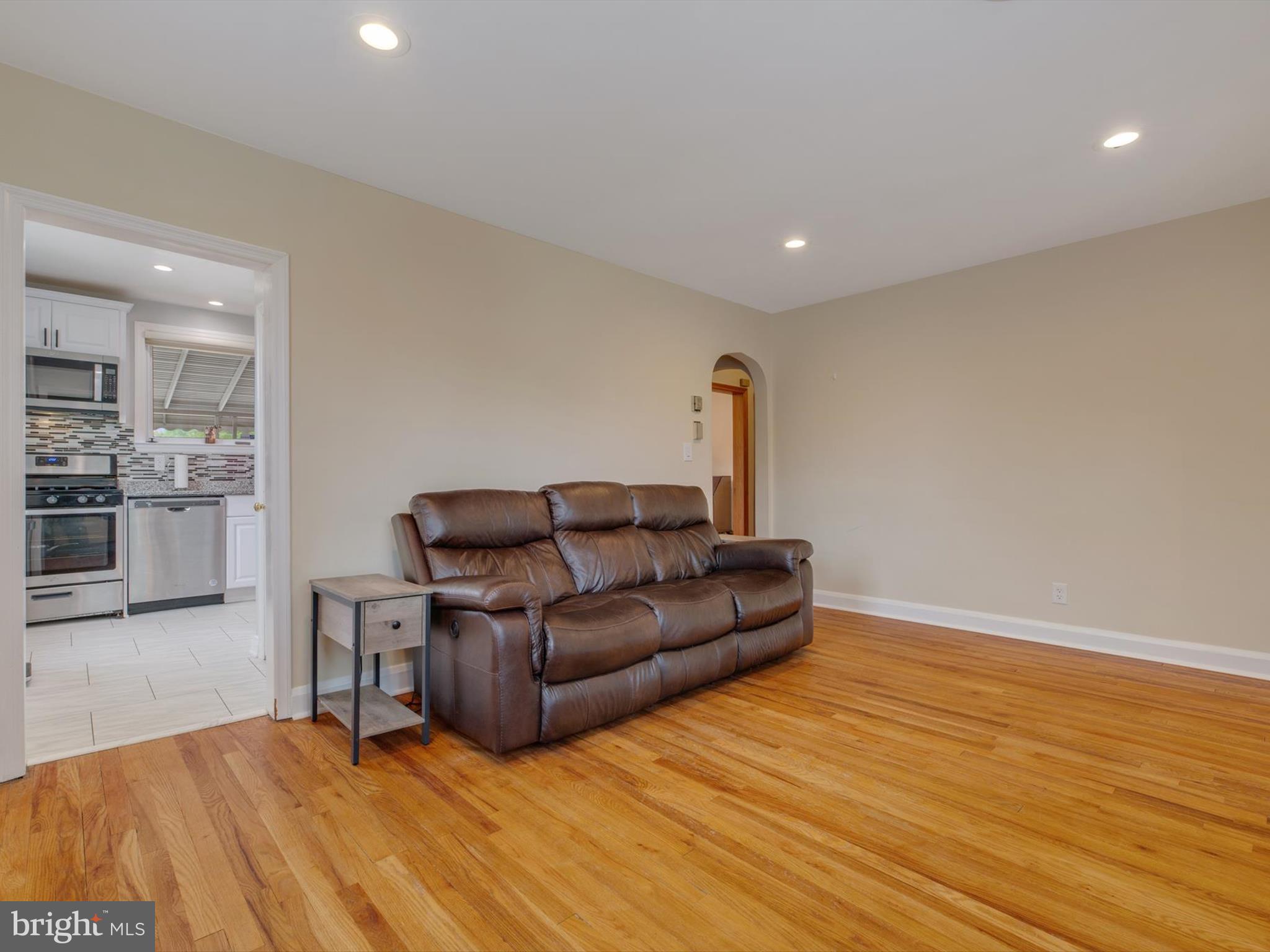 55 Broadship Road Dundalk, MD 21222 - Photo 7 of 32