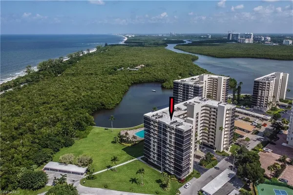 $899,000 | 11 Bluebill Avenue, Unit 1101, Naples, FL 34108