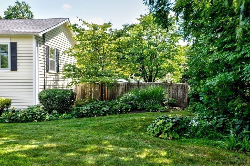 65 Daniels Road Marlborough, MA 01752 - Photo 24 of 26 Gallery Image 24