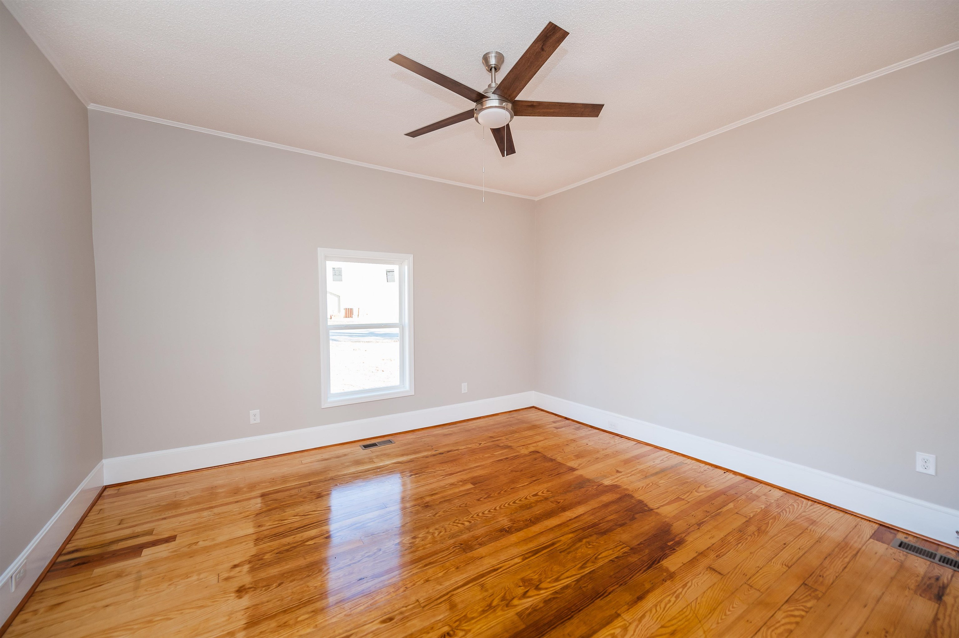 20 C Street Inman, SC 29349 - Photo 2 of 38