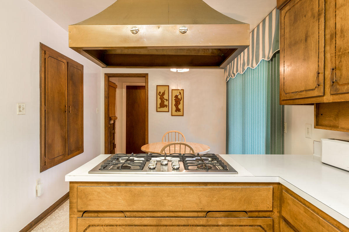 1868 Rugby Lane Charleston, SC 29407 - Photo 8 of 15 1868 Rugby Lane brass range hood