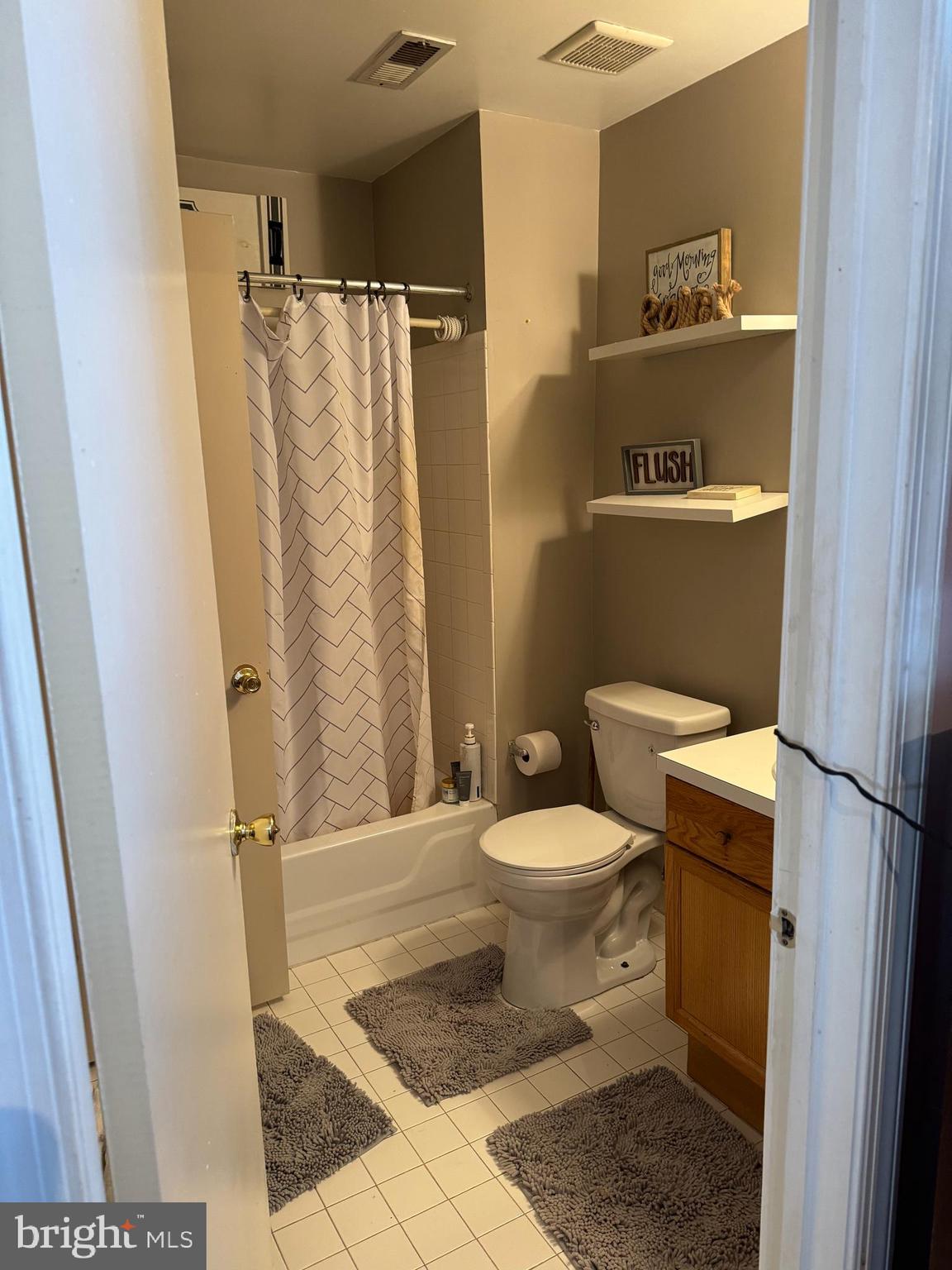 7 Hollybrook Drive Sewell, NJ 08080 - Photo 20 of 31