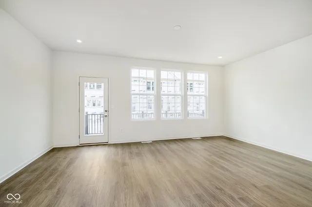 $405,000 | 14548 Elsmere Lane, Carmel, IN 46074