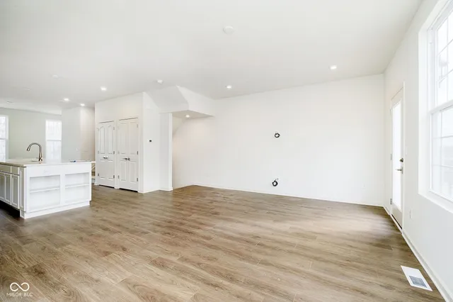 $405,000 | 14548 Elsmere Lane, Carmel, IN 46074